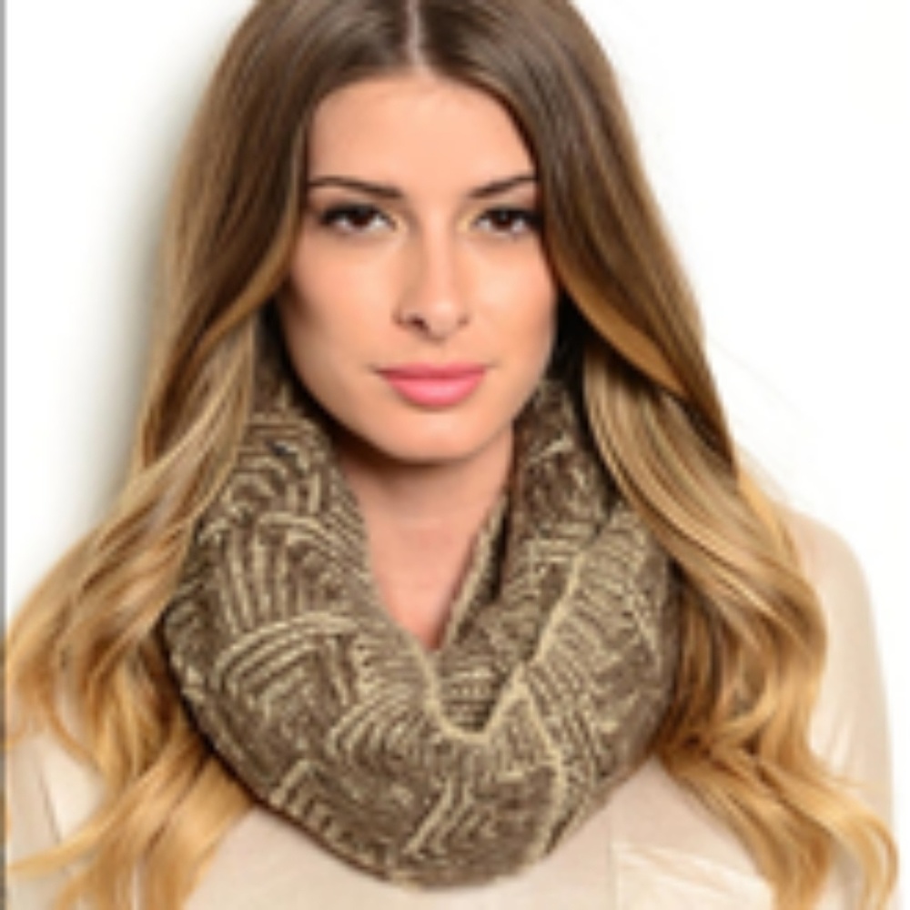 LIGHT BROWN INFINITY SCARF